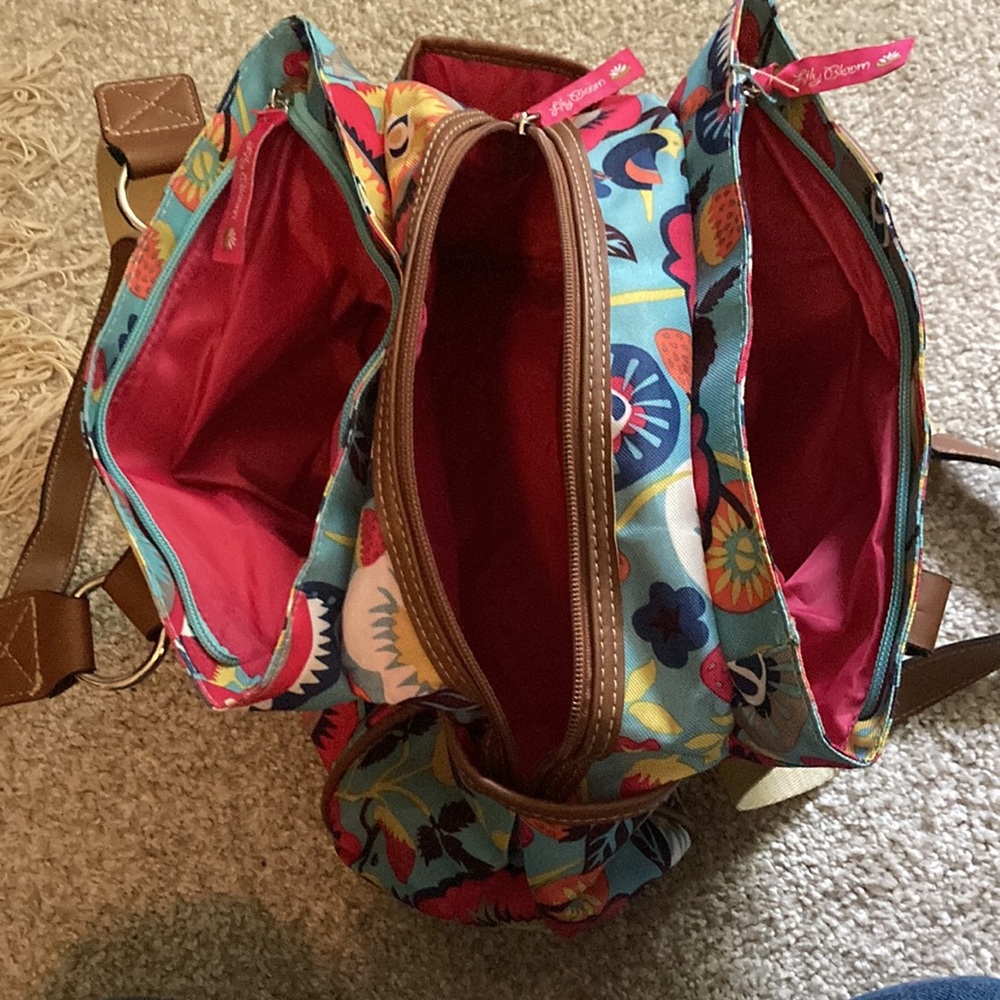 Lily Bloom Handbag- Excellent Condition! - Picture 5 of 10